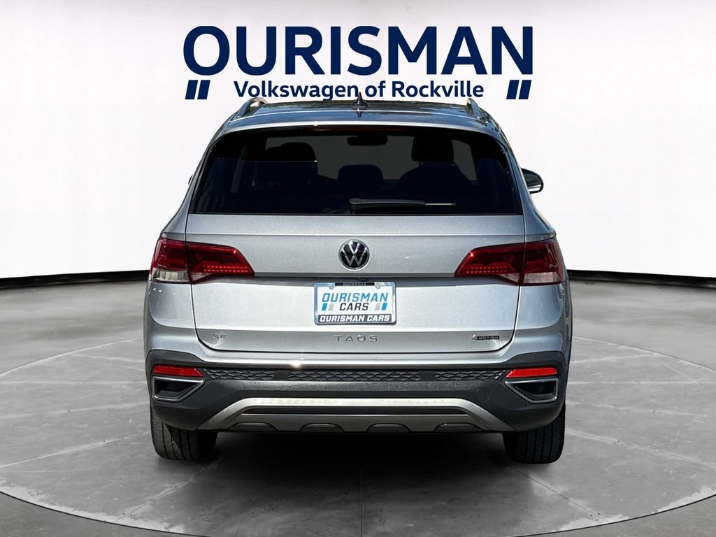 Used 2023 Volkswagen Taos SE AWD/4WD image 5