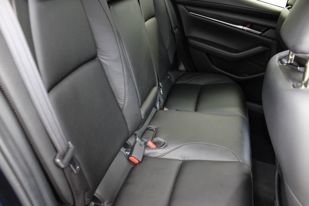 Used 2020 MAZDA MAZDA3 Sedan w/ Select Package FWD image 18