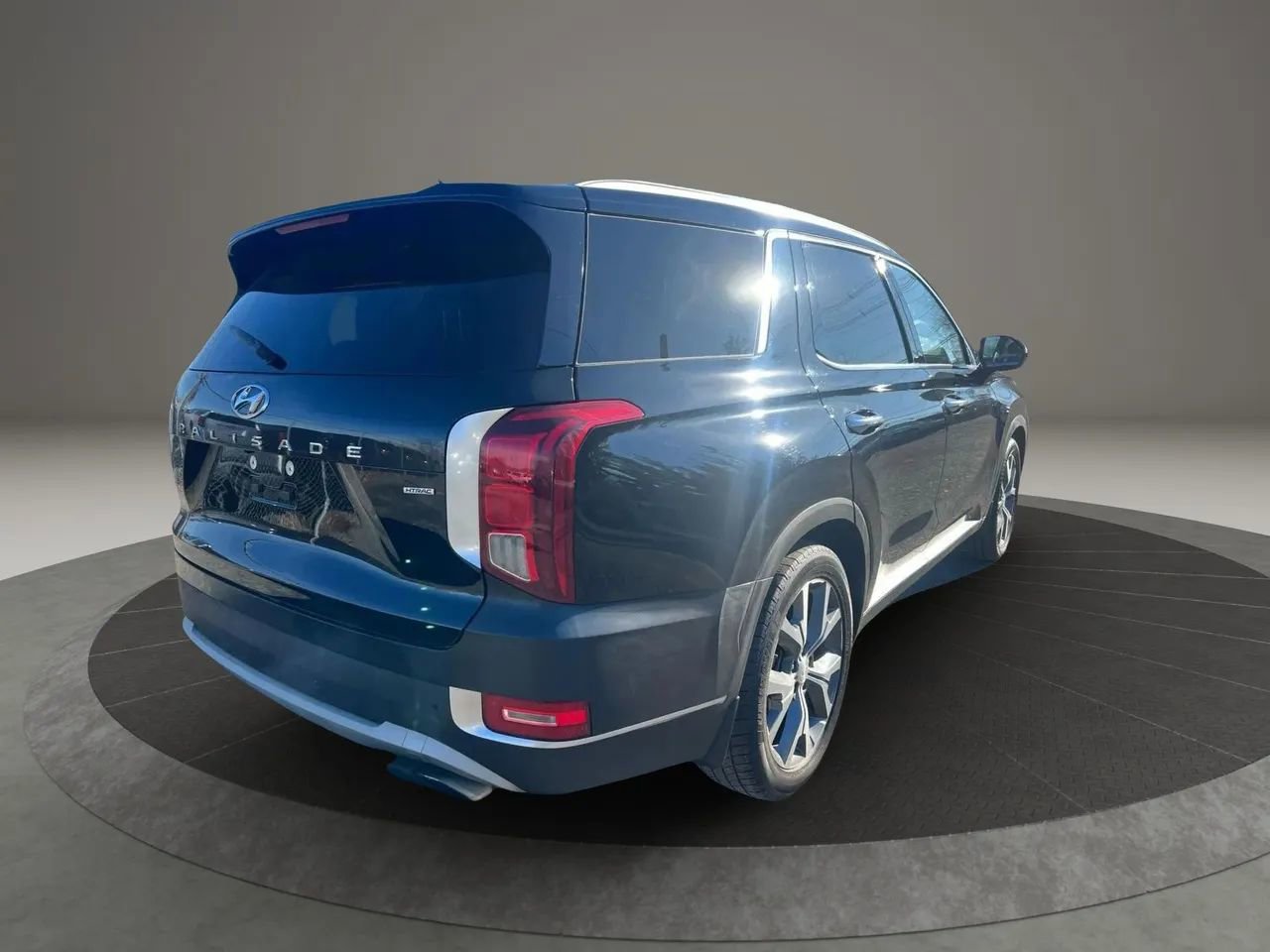 Used 2021 Hyundai Palisade SEL w/ Convenience Package image 5