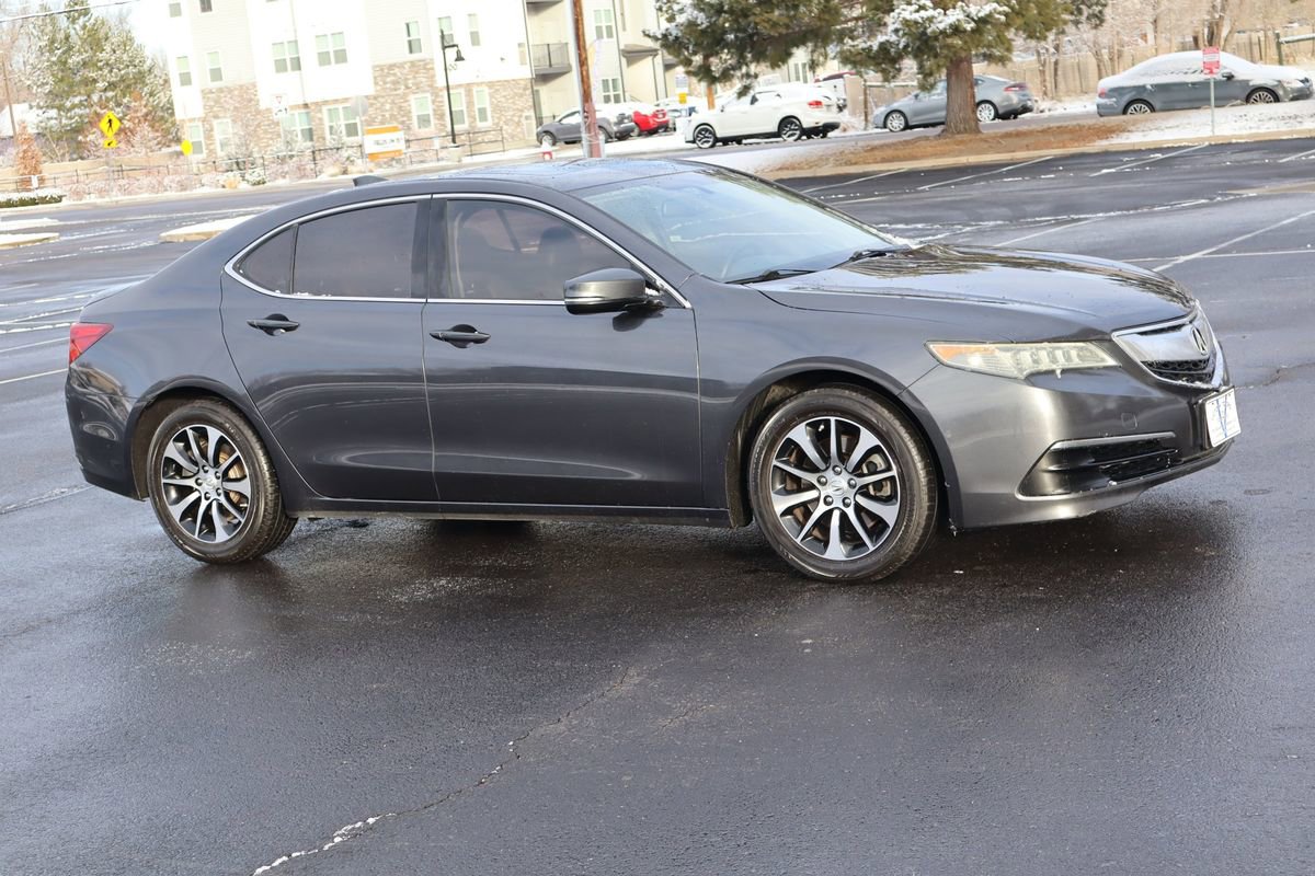Used 2015 Acura TLX FWD image 2