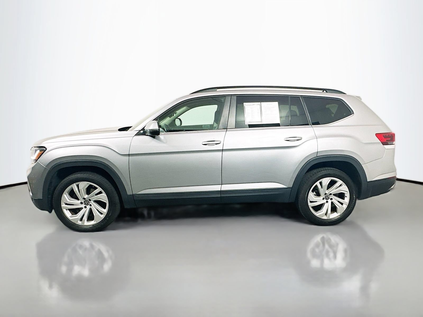 Used 2021 Volkswagen Atlas SE AWD/4WD image 4