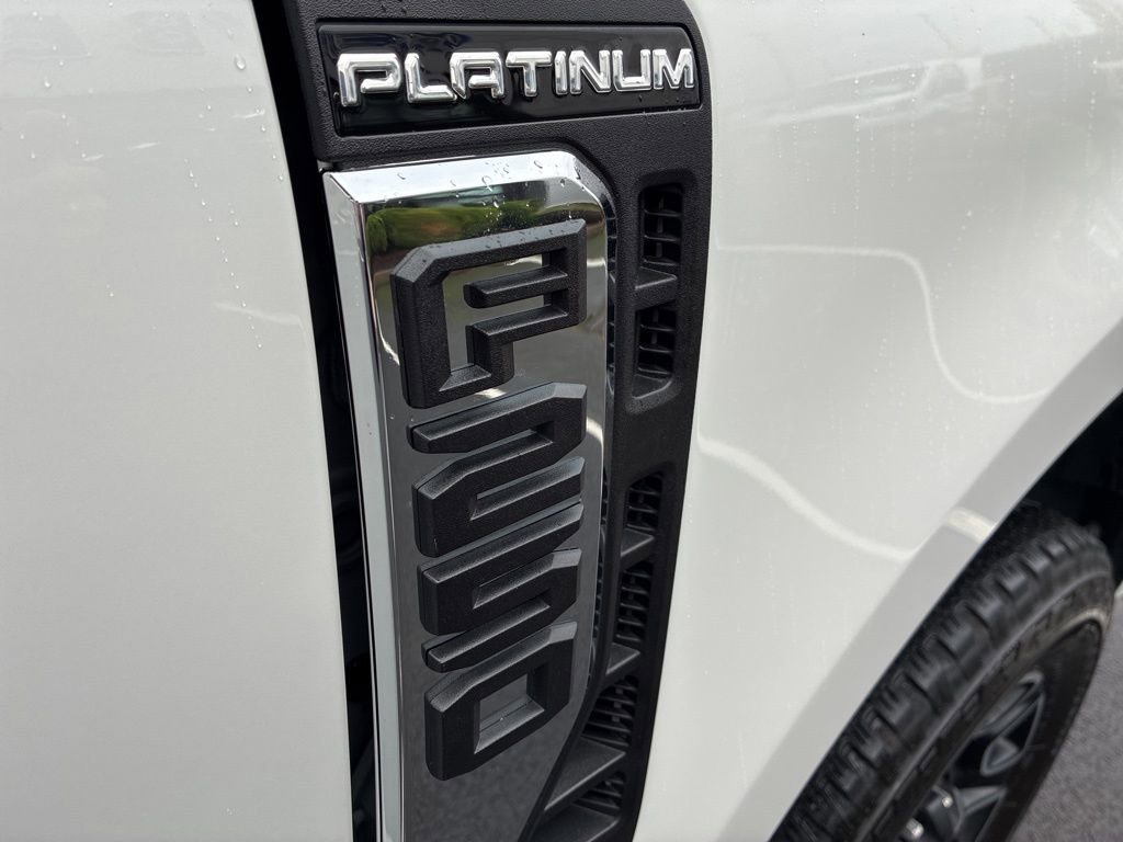 Used 2024 Ford F250 Platinum image 36