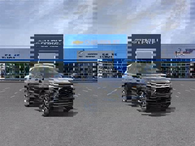 New 2025 Chevrolet Trax LT w/ Driver Confidence Package