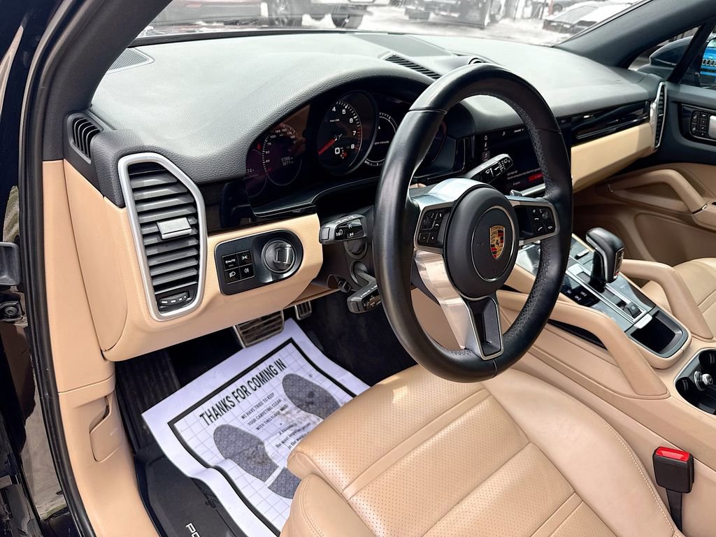 Used 2021 Porsche Cayenne S AWD/4WD image 10