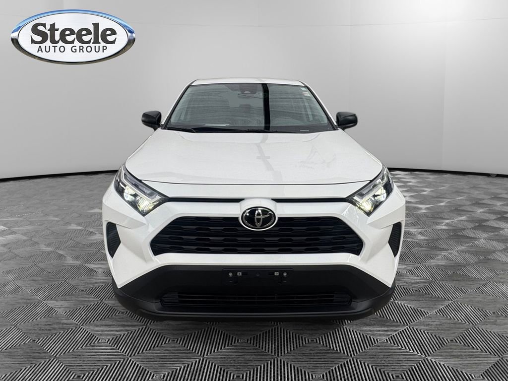 Used 2025 Toyota RAV4 LE FWD image 8