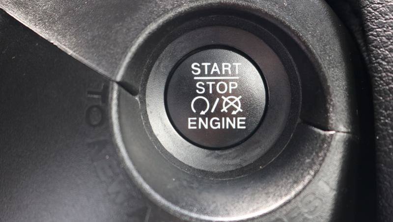 Used 2021 Jeep Renegade Trailhawk AWD/4WD image 12
