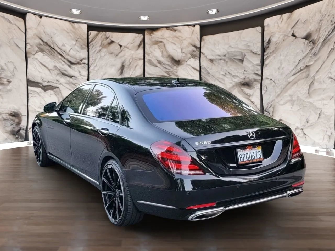 Used 2020 Mercedes-Benz S 560 Sedan image 9