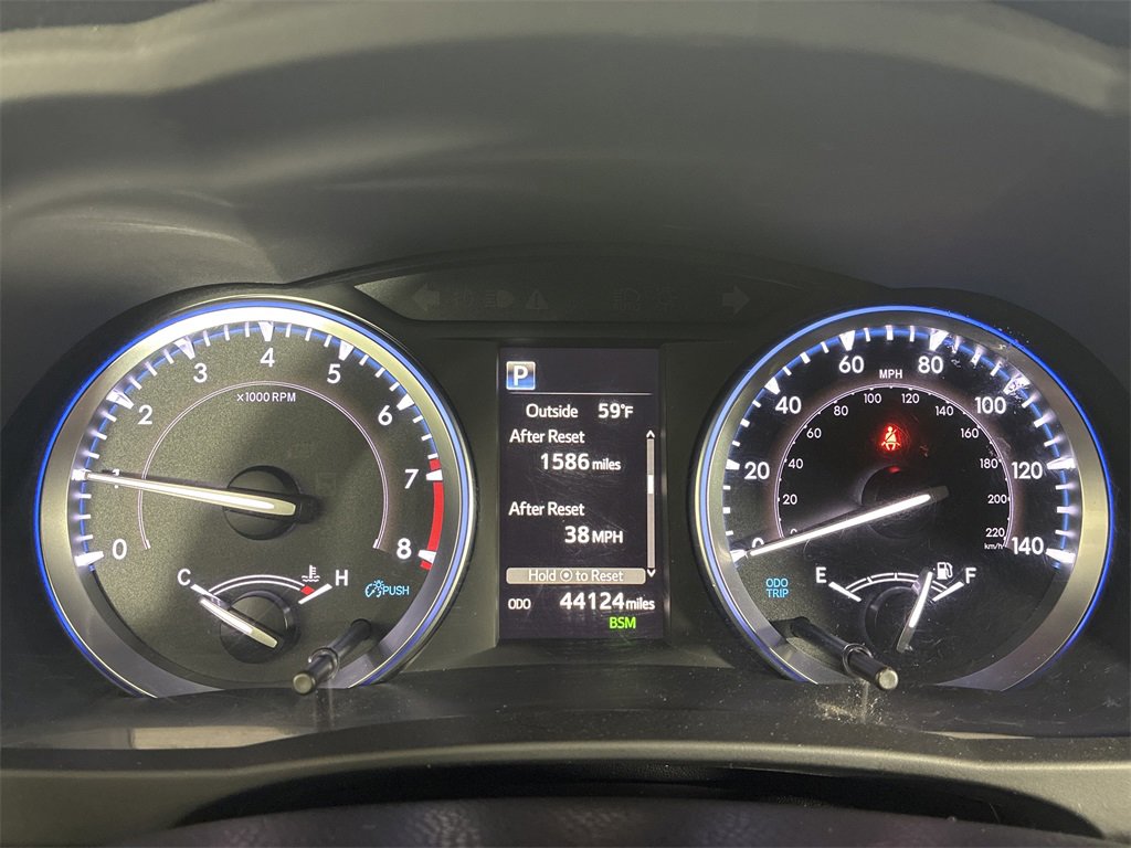 Used 2019 Toyota Highlander XLE image 20
