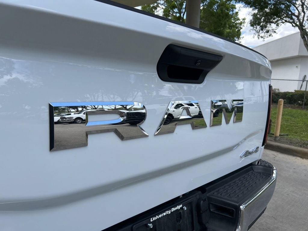 Used 2025 RAM 2500 Big Horn AWD/4WD image 23