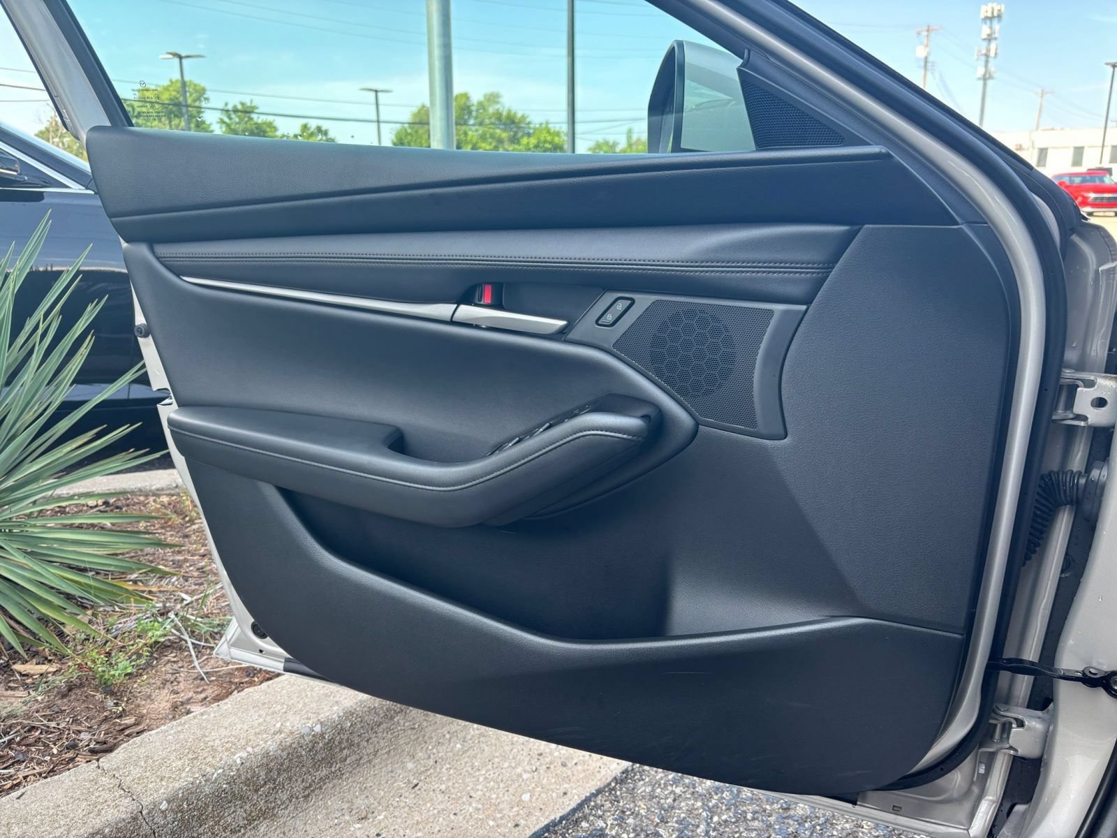 Used 2026 MAZDA MAZDA3 s FWD image 18
