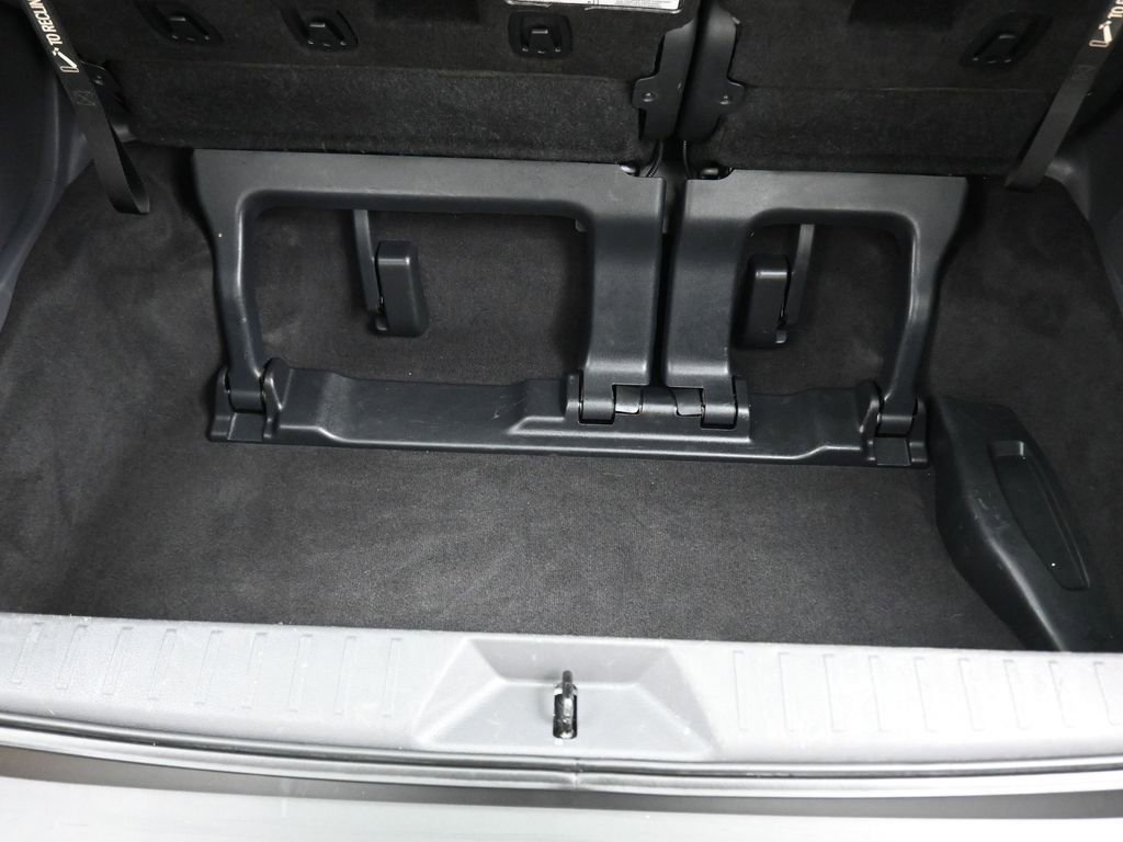 Used 2021 Toyota Sienna XLE w/ XLE Plus Package image 60