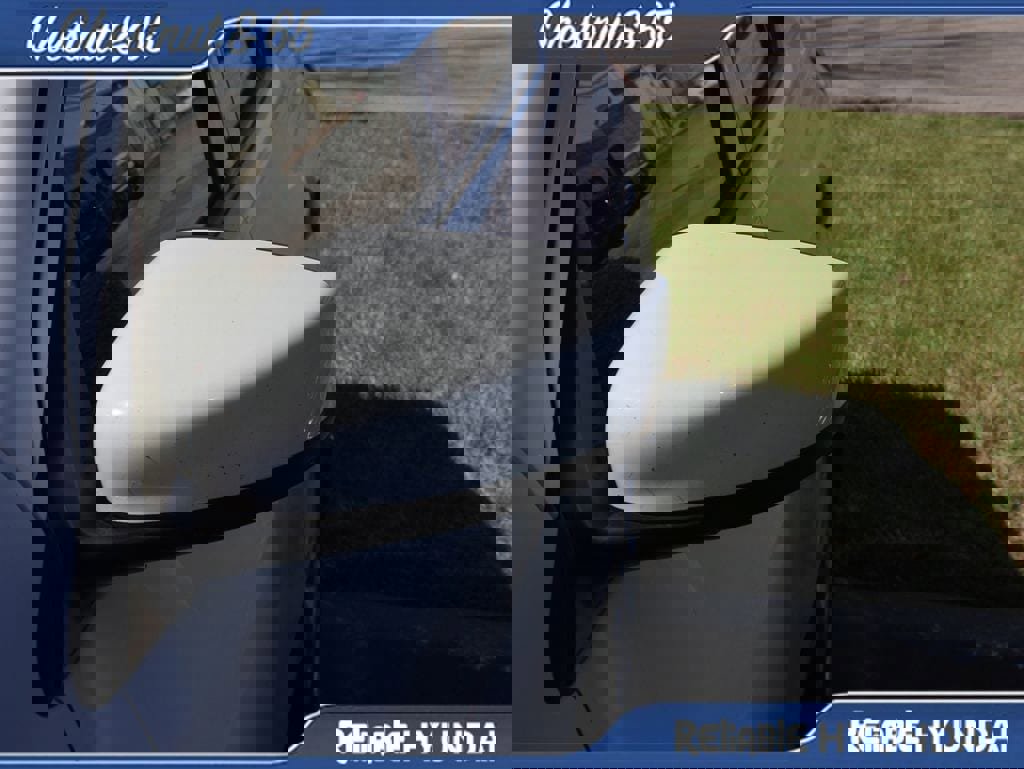 Used 2016 Nissan Versa S image 13