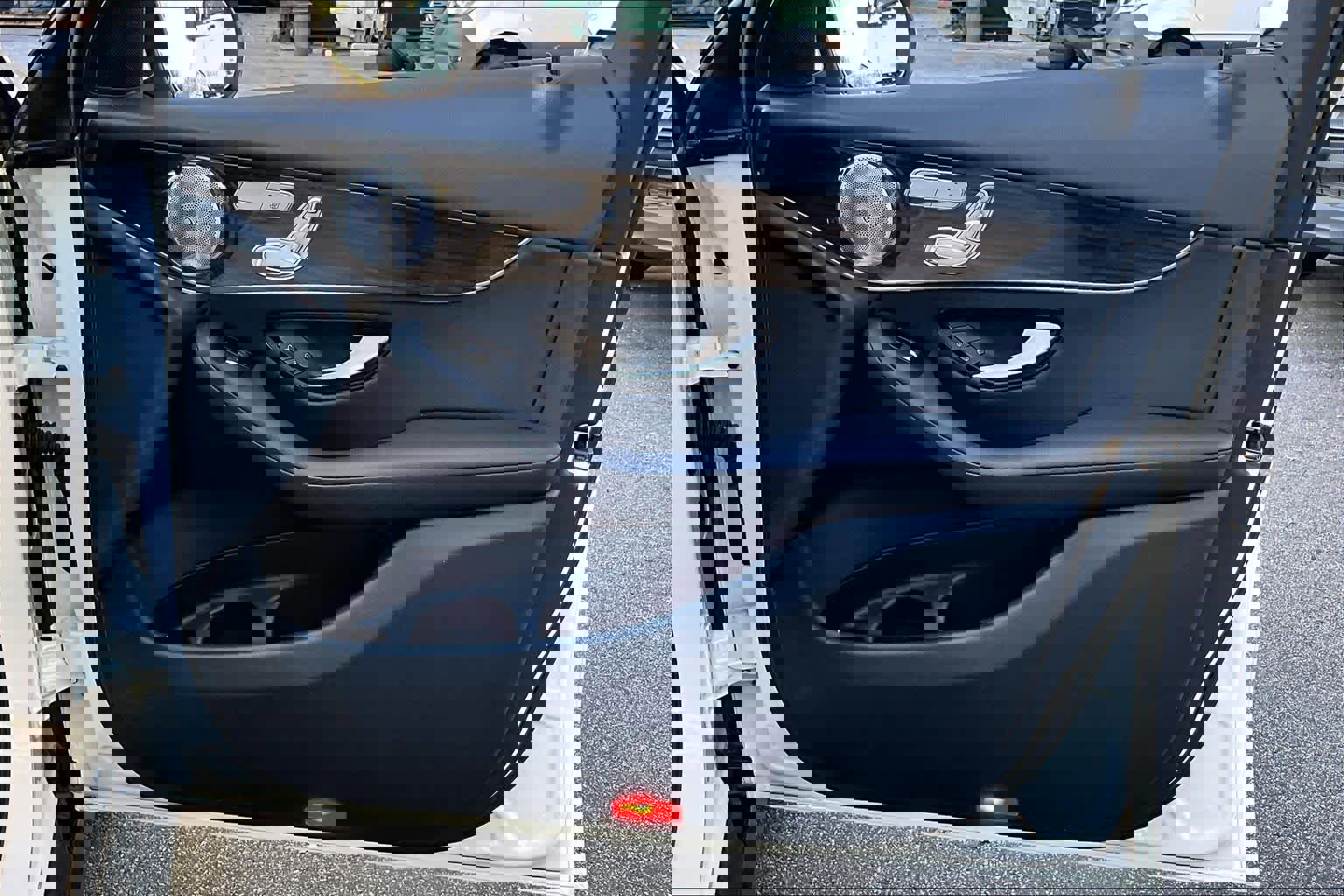 Used 2016 Mercedes-Benz GLC 300 image 22