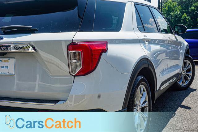 Used 2022 Ford Explorer Limited w/ Equipment Group 301A RWD image 7