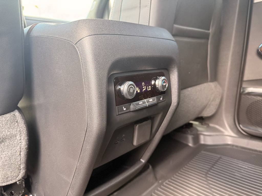 New 2026 GMC Acadia Denali Ultimate w/ LPO, Floor Liner Package FWD image 23