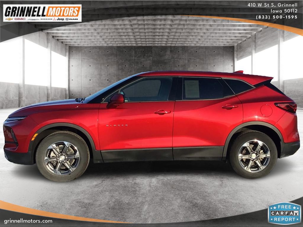 Used 2025 Chevrolet Blazer LT image 8