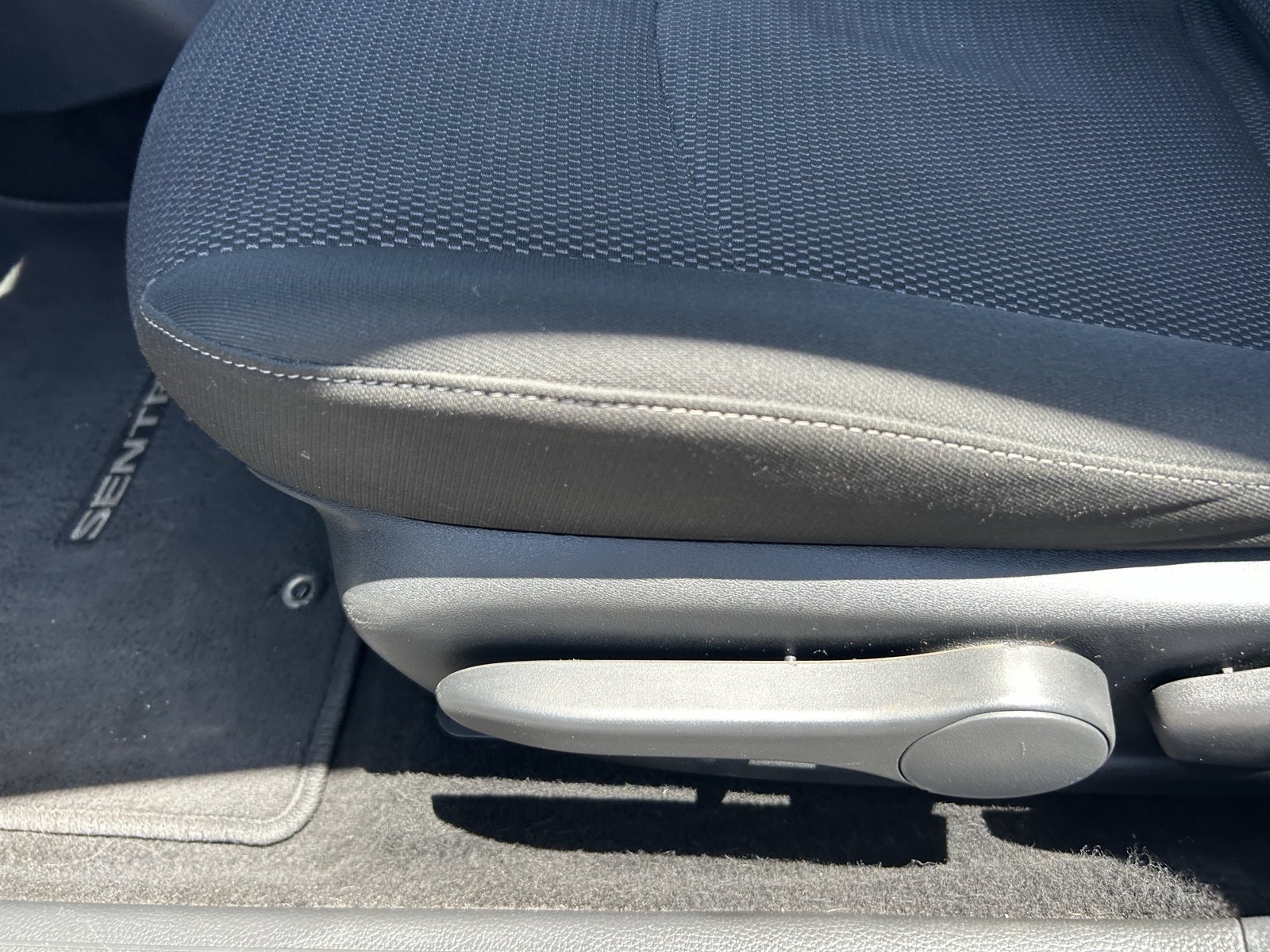 Used 2019 Nissan Sentra S FWD image 27