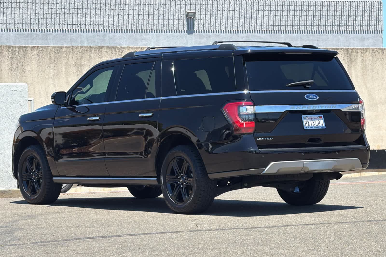 Used 2021 Ford Expedition Max Limited AWD/4WD image 7