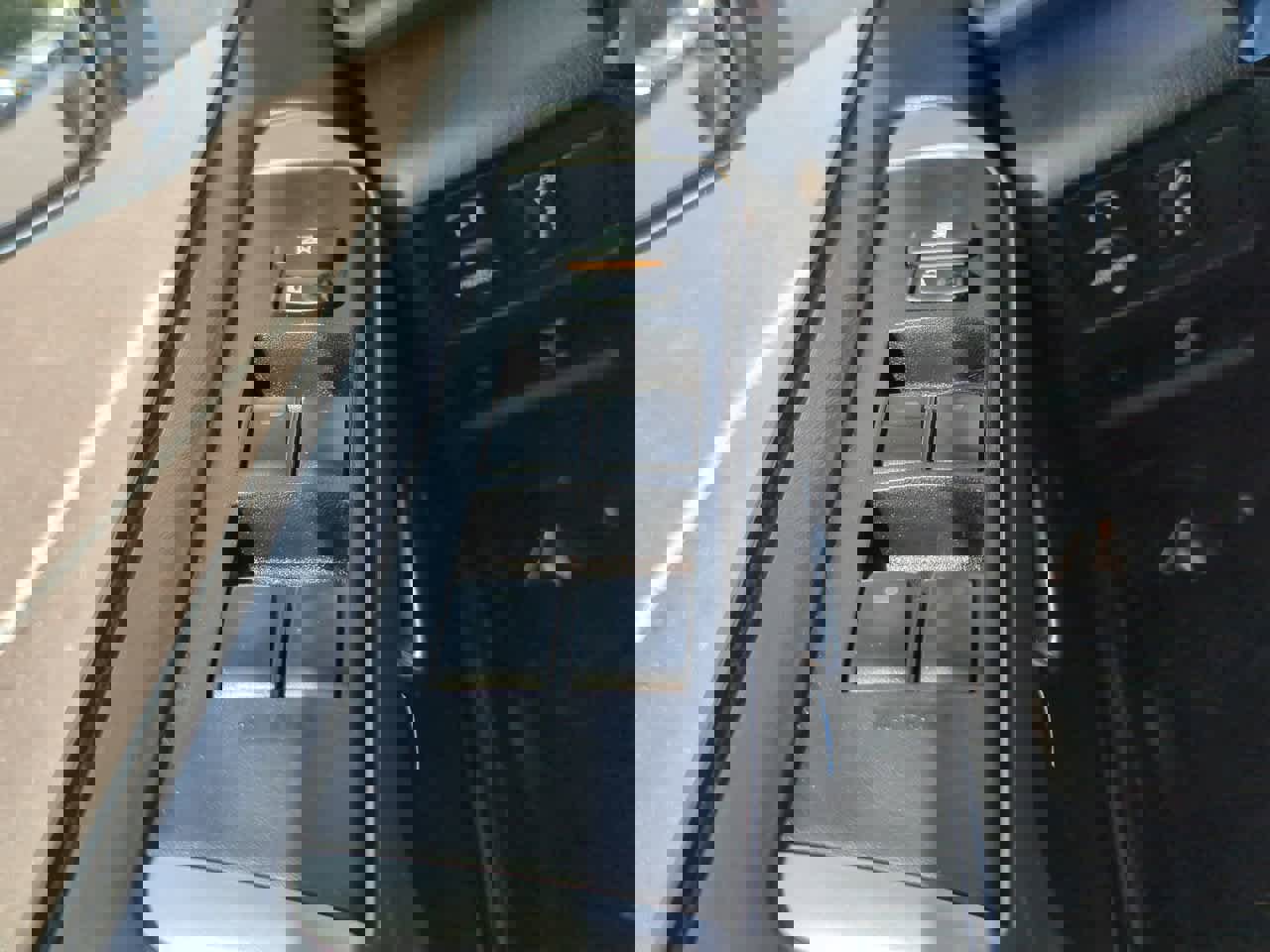 Used 2014 Toyota 4Runner SR5 Premium RWD image 24