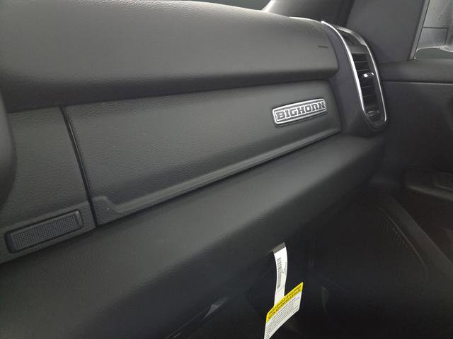 New 2026 RAM 1500 4x4 Crew Cab image 29