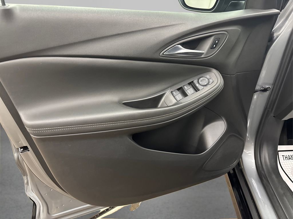 Used 2024 Buick Encore GX Sport Touring image 23