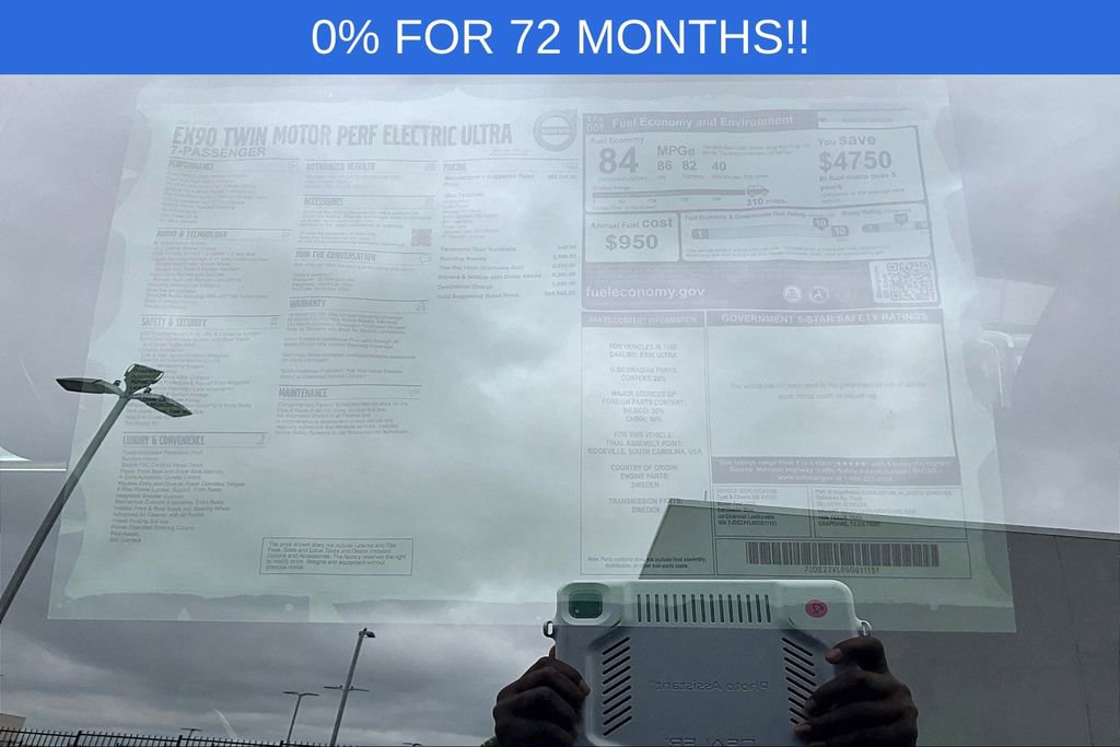 New 2025 Volvo EX90 Ultra image 25