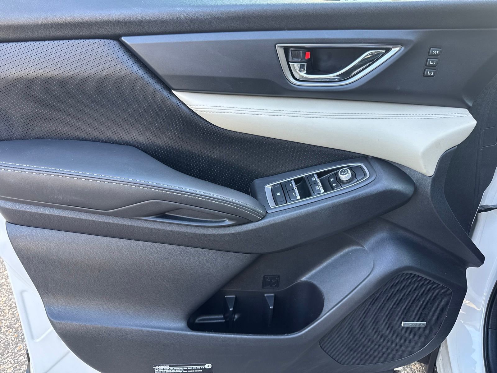 Used 2020 Subaru Ascent Limited w/ Technology Package image 14