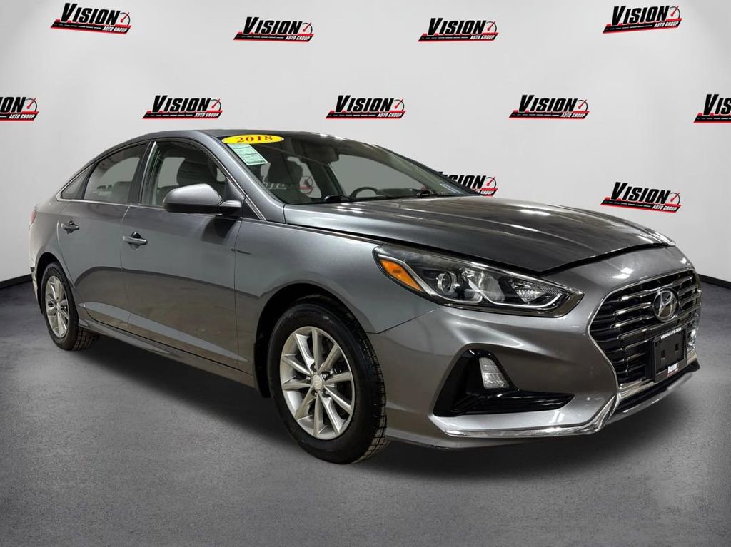 Used 2018 Hyundai Sonata SE image 3