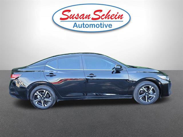 Used 2025 Nissan Sentra SV w/ All-Weather Package image 23
