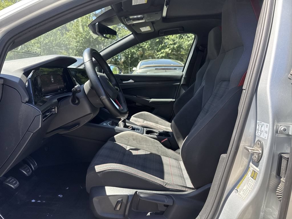 Used 2022 Volkswagen GTI SE FWD image 13