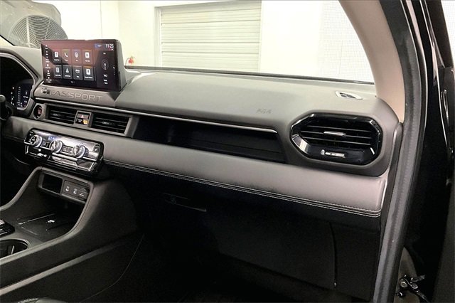 Used 2026 Honda Passport RTL image 16