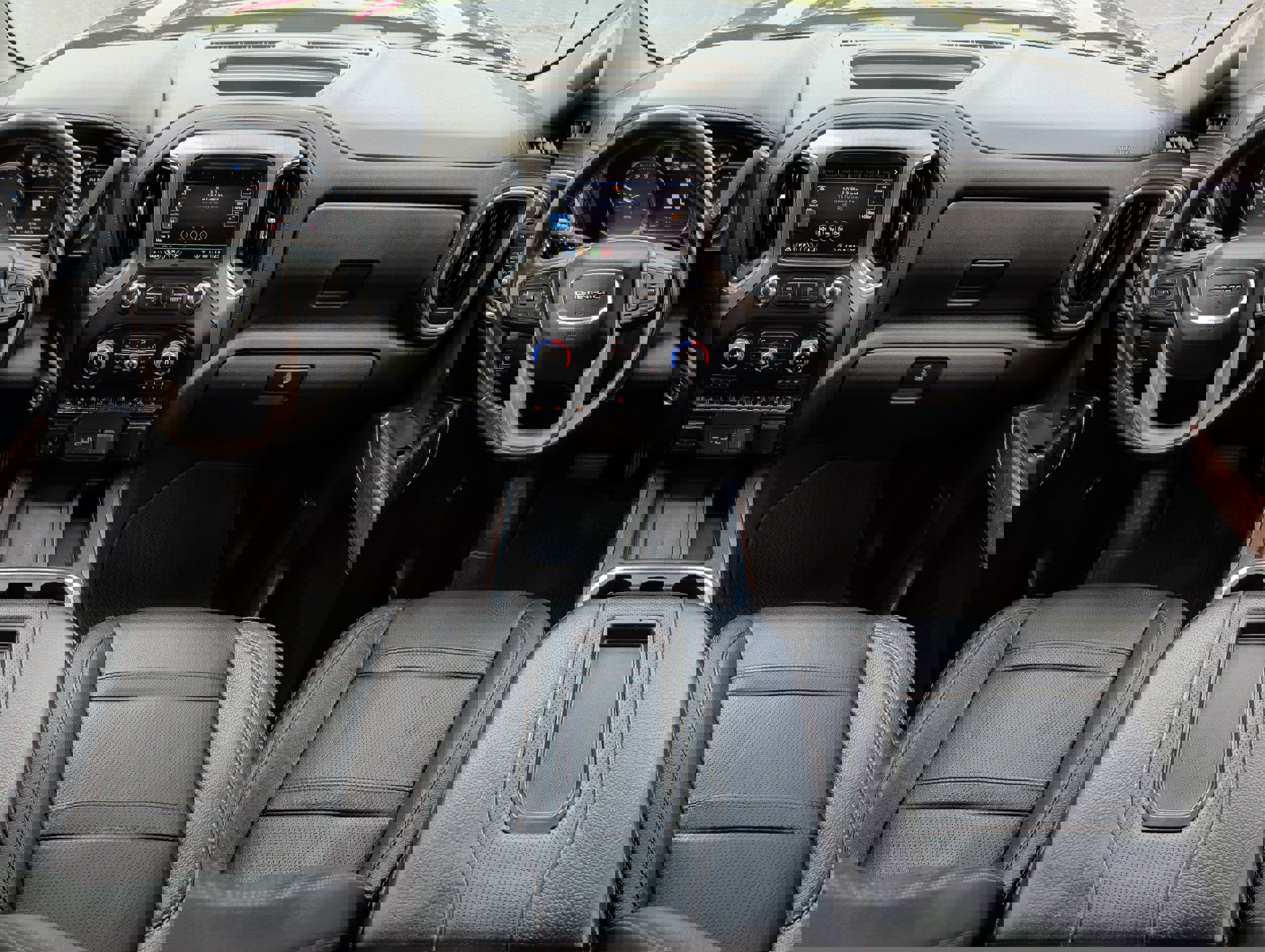 Used 2021 GMC Sierra 1500 Denali w/ Denali Ultimate Package image 10