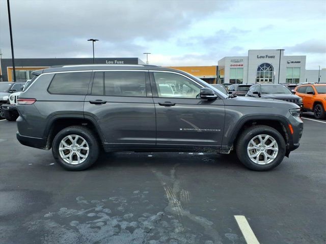 Used 2023 Jeep Grand Cherokee L Limited image 28