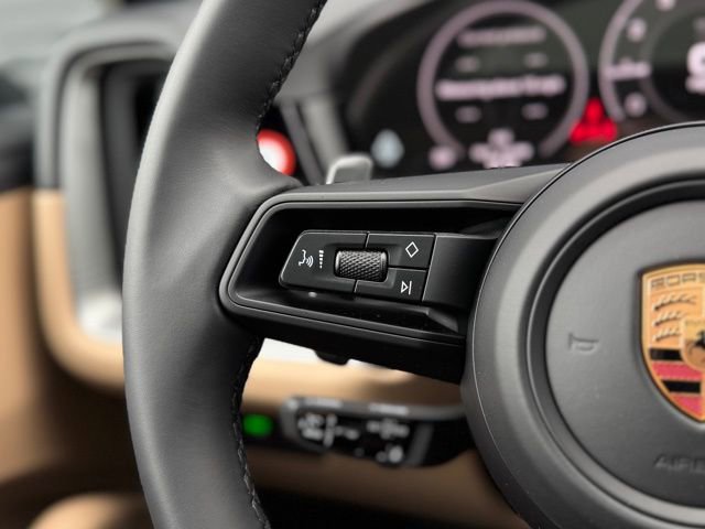 New 2026 Porsche Cayenne Coupe AWD/4WD image 20