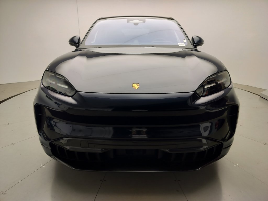 New 2026 Porsche Cayenne Electric Coupe AWD/4WD image 22