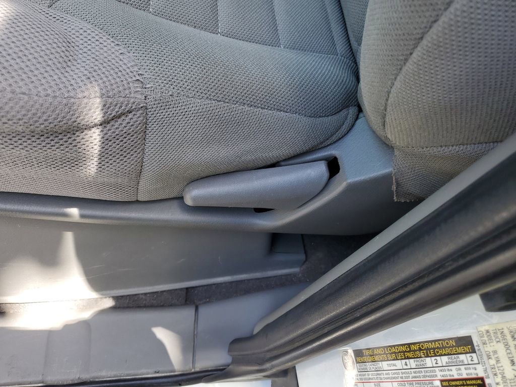 Used 2021 Nissan Frontier S image 16