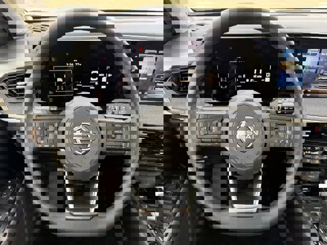 New 2026 Nissan Kicks SV image 17