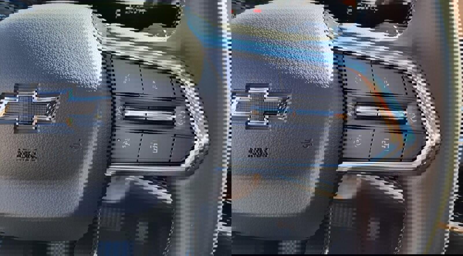 New 2026 Chevrolet Equinox LT w/ Midnight Edition image 11