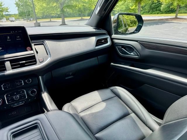 Used 2024 Chevrolet Suburban LT AWD/4WD image 25