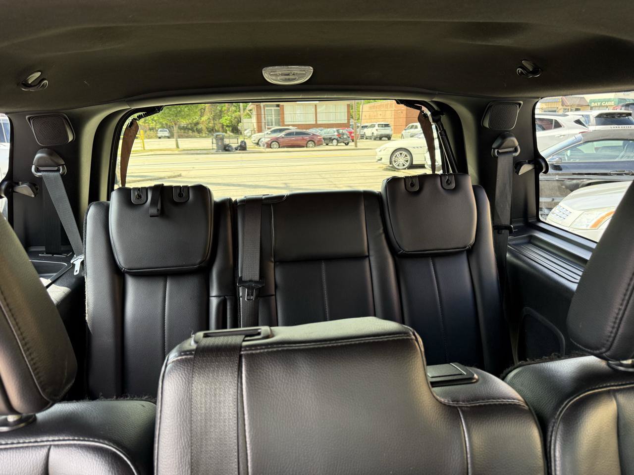 Used 2015 Ford Expedition Limited w/ Equipment Group 301A AWD/4WD image 29