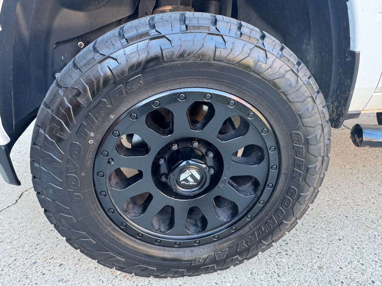 Used 2024 RAM 2500 Laramie image 3