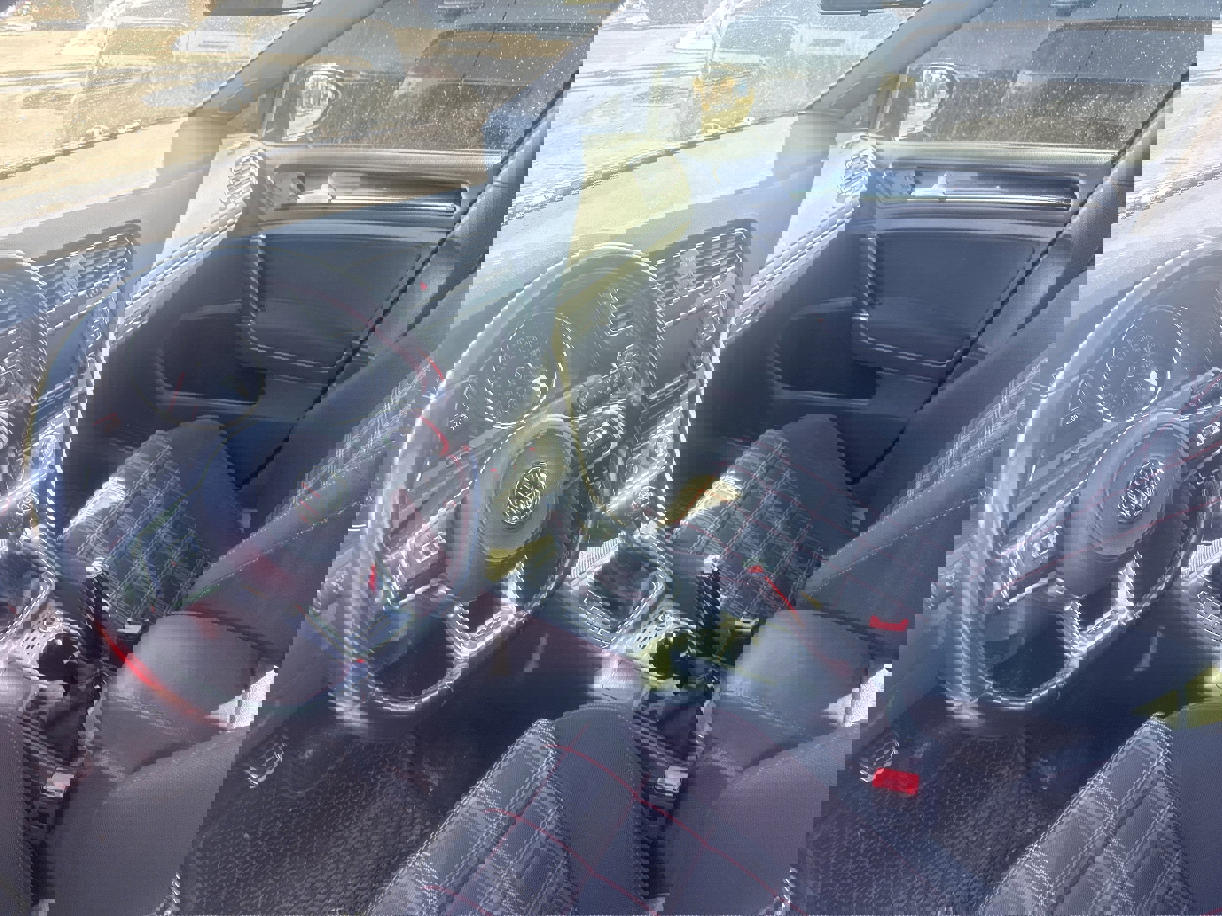 Used 2017 Volkswagen GTI S image 8