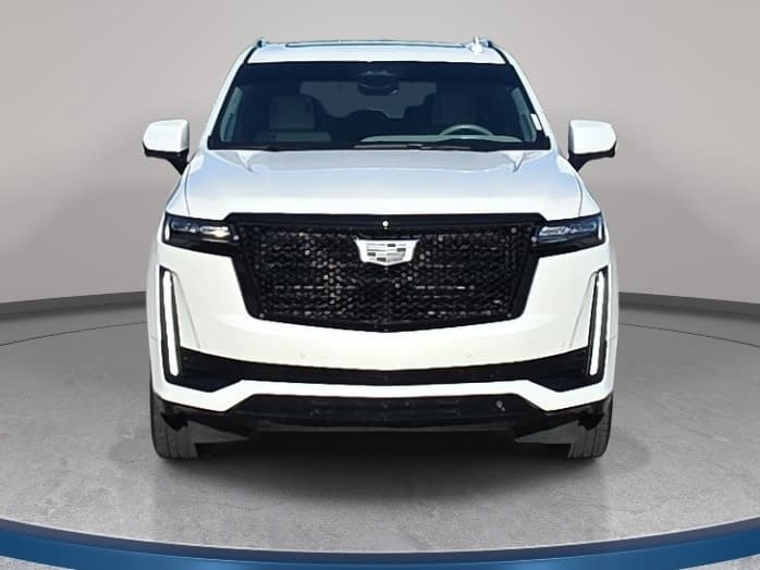 Used 2023 Cadillac Escalade Sport Platinum w/ LPO, ONYX Package AWD/4WD image 2