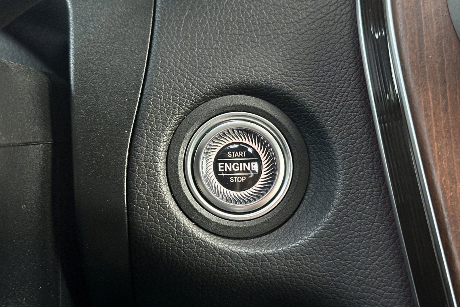 Certified 2022 Mercedes-Benz GLC 300 4MATIC image 22