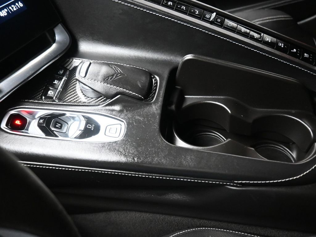 Used 2020 Chevrolet Corvette Stingray Premium Cpe w/ 3LT Preferred Equipment Group image 29