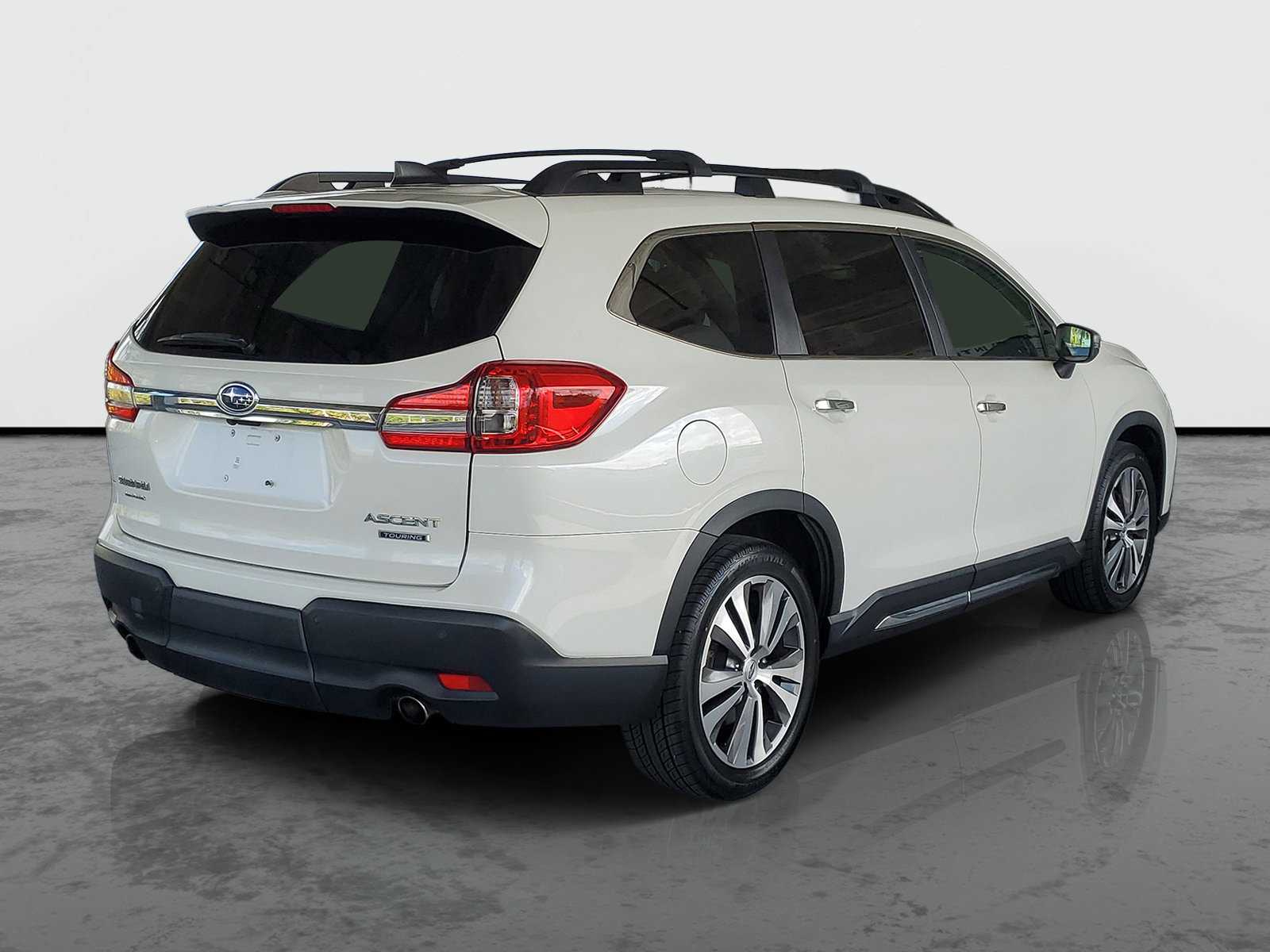 Used 2019 Subaru Ascent Touring AWD/4WD image 2
