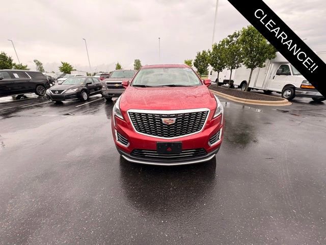 Used 2023 Cadillac XT5 Premium Luxury FWD image 2