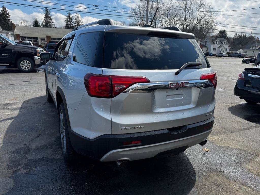 Used 2018 GMC Acadia SLT w/ LPO, Floor Liner Package AWD/4WD image 4