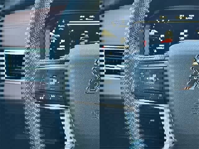 Used 2025 Mitsubishi Outlander GT image 9