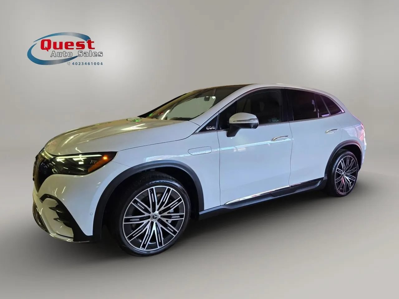 Used 2023 Mercedes-Benz EQE 500 4MATIC SUV image 5